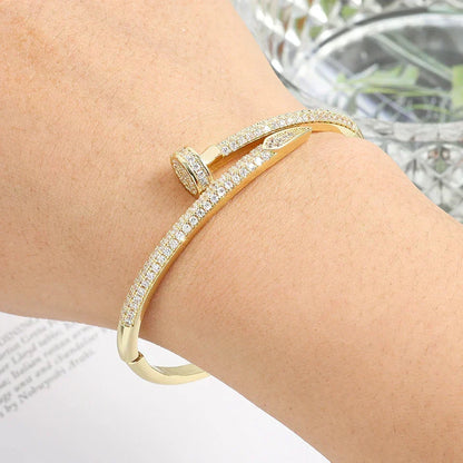 SPIKE | Voller Diamantarmband