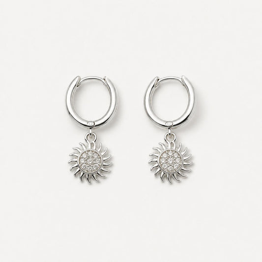 Strahlende Sonnen-Charm-Hoops