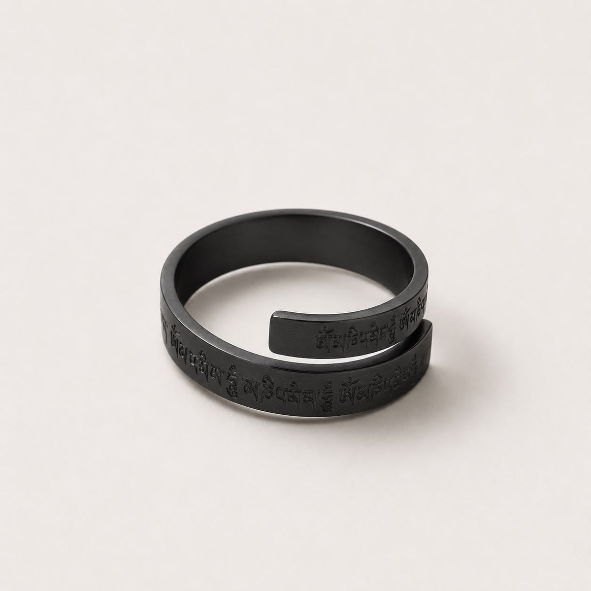 Harmonie Eingravierter Offener Ring